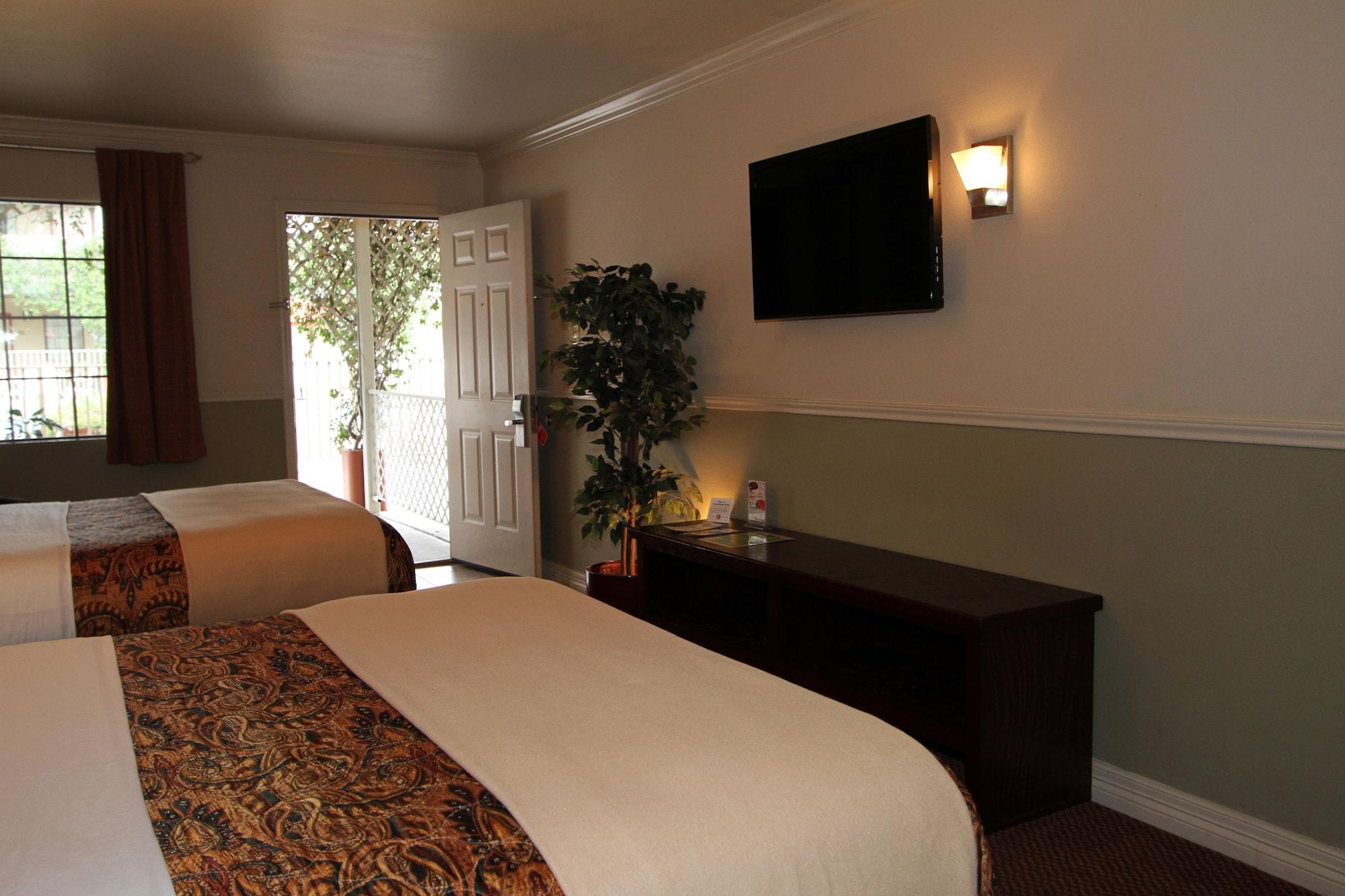 Family Garden Inn & Suites Λαρέντο Εξωτερικό φωτογραφία